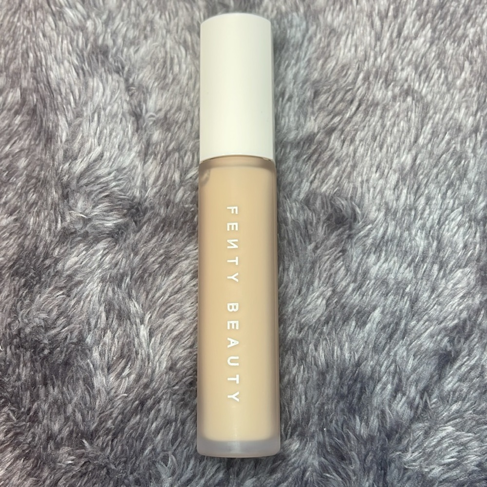 FENTY 200 PRO FILT'R INSTANT RETOUCH CONCEALER - Picture 7 of 7
